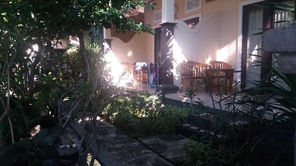 Warung Jemeluk & Home Stay Αμέντ Εξωτερικό φωτογραφία