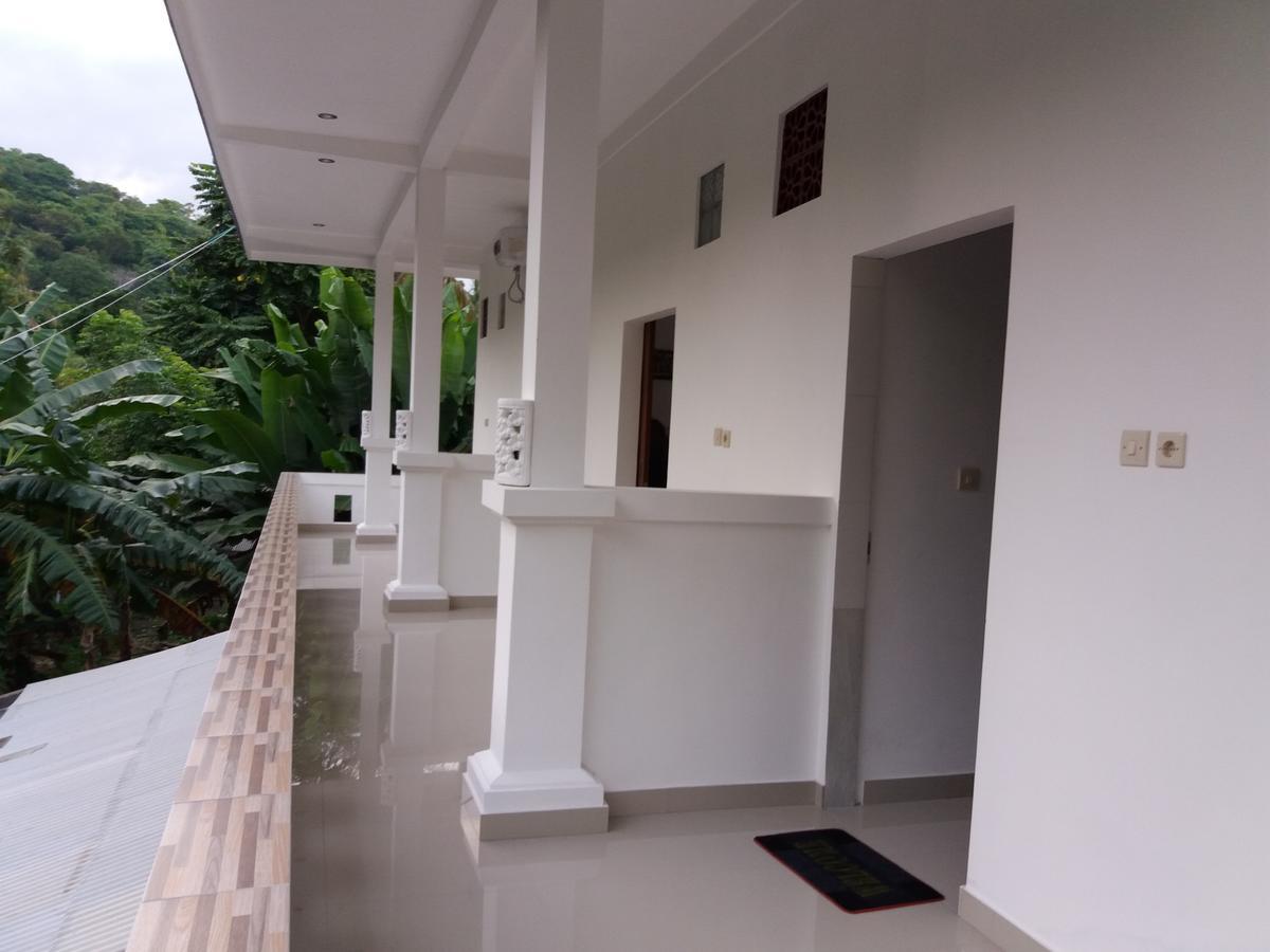 Warung Jemeluk & Home Stay Αμέντ Εξωτερικό φωτογραφία